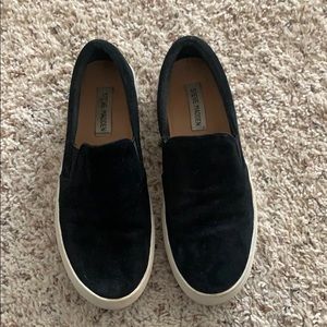 steve madden slip ons